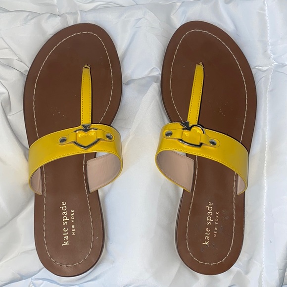 Kape Spade ✨ Flats - Picture 1 of 2